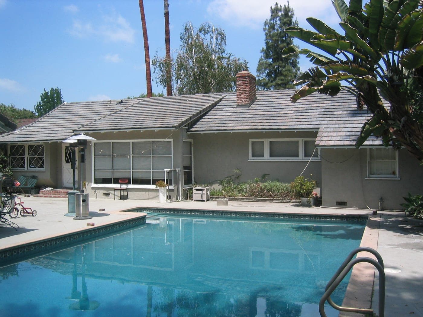 The Los Angeles home with its new lightweight concrete-tile roof
